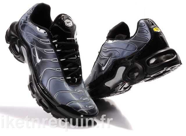 air tn noire empeigne noire exclusive (1)